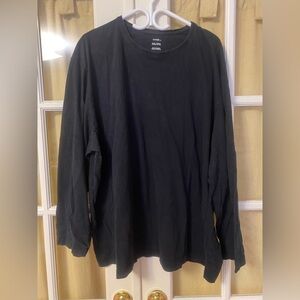 Bundle of 3 shirts for men. For home